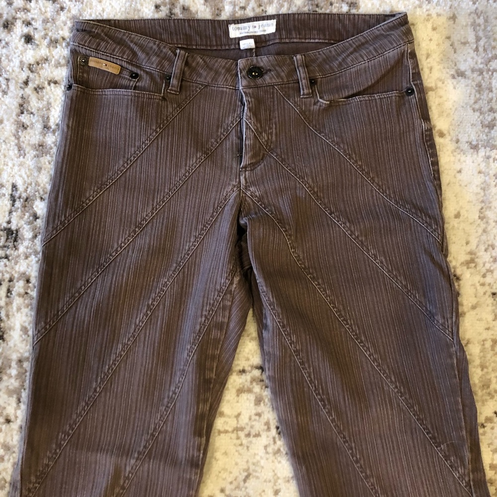 Vintage Tommy Jeans // Brown Geometric Flare